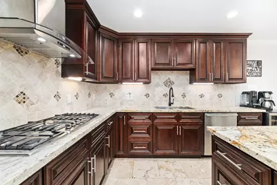 3815 April Lane, Houston, TX 77092 - Photo 7