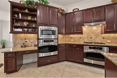 18622 Yorkshire Manor Court, Spring, TX 77379 - Photo 15