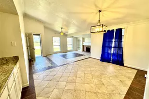 7203 Addicks Clodine Rd, Houston, TX 77083 - Photo 5