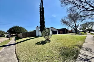 7203 Addicks Clodine Rd, Houston, TX 77083 - Photo 3