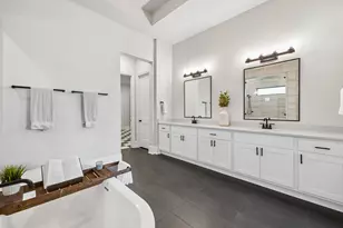 10102 S Goshawk Trl, Conroe, TX 77385 - Photo 21