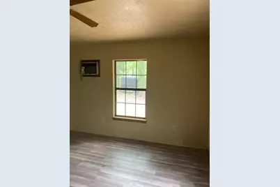 360 L R Outlaw Lane, Cleveland, TX 77328 - Photo 5