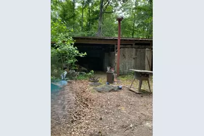360 L R Outlaw Lane, Cleveland, TX 77328 - Photo 17