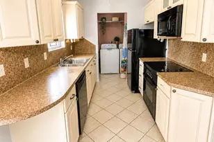 10415 Norton Dr, Houston, TX 77043 - Photo 5