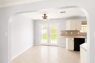 10415 Norton Dr, Houston, TX 77043 - Photo 3