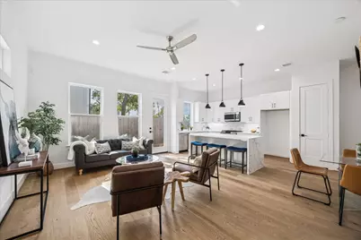 7702 Sky Dweller Drive, Houston, TX 77055 - Photo 5