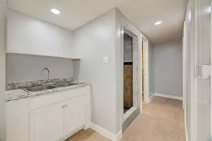 8622 Rayson Rd, Houston, TX 77080 - Photo 11