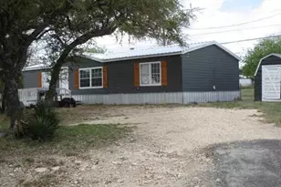 105 Oak Ridge Dr, Center Point, TX 78010 - Photo 3