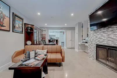 1860 White Oak Drive #375, Houston, TX 77009 - Photo 5