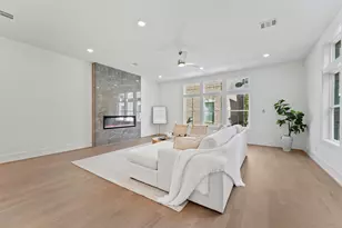 5407 Dickson St, Houston, TX 77007 - Photo 9