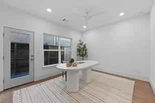 5407 Dickson St, Houston, TX 77007 - Photo 19