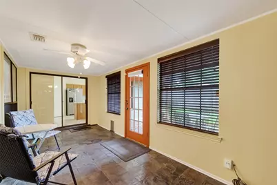 807 Forest Oaks Lane, Pearland, TX 77584 - Photo 11