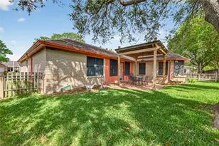 807 Forest Oaks Ln, Pearland, TX 77584 - Photo 37