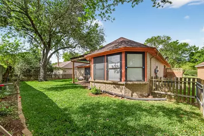 807 Forest Oaks Lane, Pearland, TX 77584 - Photo 39