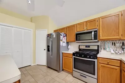 807 Forest Oaks Lane, Pearland, TX 77584 - Photo 17