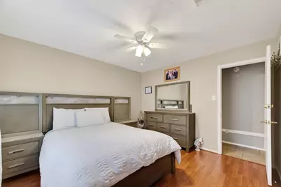 807 Forest Oaks Lane, Pearland, TX 77584 - Photo 35
