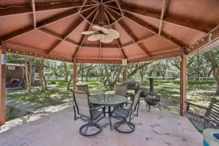 302 Bluebonnet Bend, Sheridan, TX 77475 - Photo 15