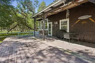302 Bluebonnet Bend, Sheridan, TX 77475 - Photo 19