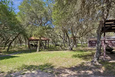302 Bluebonnet Bend, Sheridan, TX 77475 - Photo 23