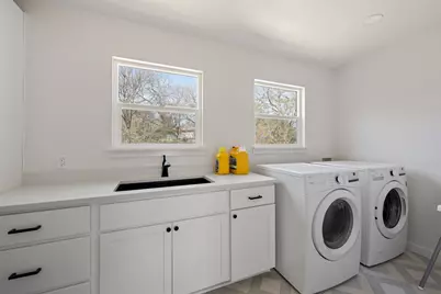 6104 Reicher Drive, Austin, TX 78723 - Photo 27