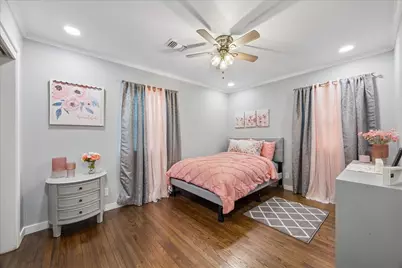1115 25th Avenue N, Texas City, TX 77590 - Photo 7