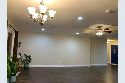 9646 Meadowland Drive, Houston, TX 77063 - Photo 9