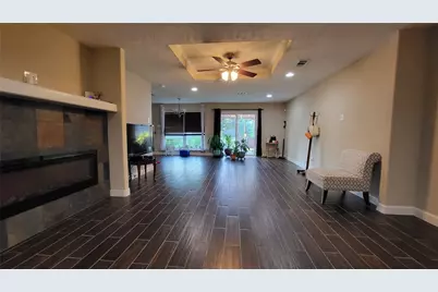9646 Meadowland Drive, Houston, TX 77063 - Photo 5