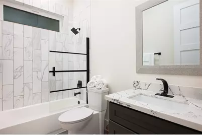 917 Thompson Street, Houston, TX 77007 - Photo 13