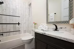 917 Thompson St, Houston, TX 77007 - Photo 25