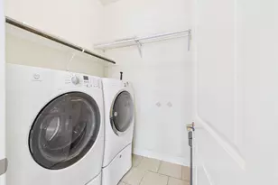 22 Tassia Ln, Pasadena, TX 77058 - Photo 15