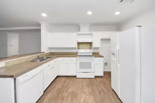 6526 Carver Rd, Houston, TX 77091 - Photo 11