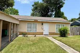 1908 Oregon St, Baytown, TX 77520 - Photo 1