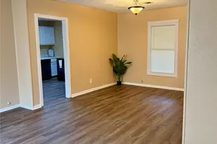 1908 Oregon St, Baytown, TX 77520 - Photo 9