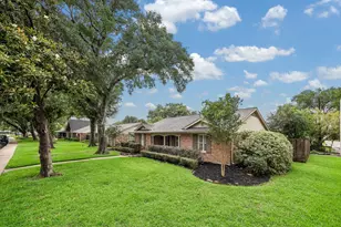6200 Locke Ln, Houston, TX 77057 - Photo 3