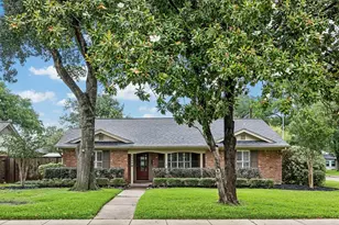 6200 Locke Ln, Houston, TX 77057 - Photo 1