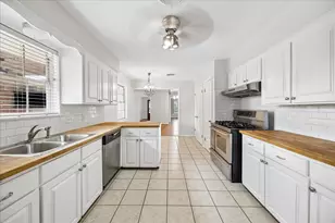 6200 Locke Ln, Houston, TX 77057 - Photo 7