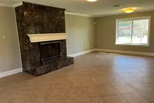 1442 Circle Dr, Sealy, TX 77474 - Photo 5