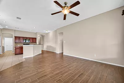 16007 Hidden Manor Drive, Houston, TX 77049 - Photo 21