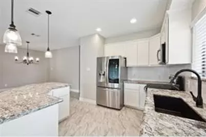 18809 Egret Bay Boulevard #301, Webster, TX 77058 - Photo 9