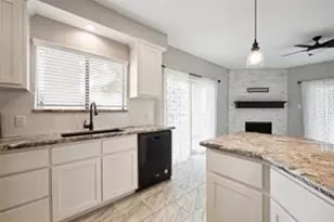 18809 Egret Bay Blvd, Webster, TX 77058 - Photo 7