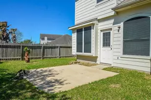17407 S Sienna Cove Ln, Houston, TX 77083 - Photo 41