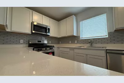 18926 Panzini Drive, New Caney, TX 77357 - Photo 9