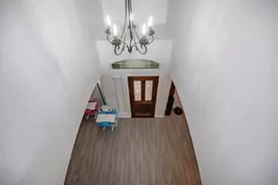 601 Canyon Crest Dr, League City, TX 77573 - Photo 5