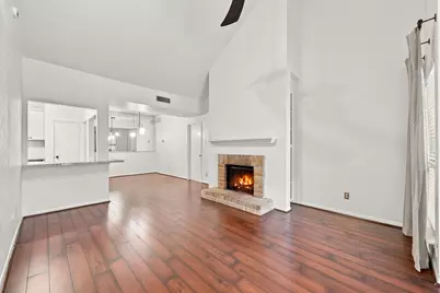 2100 Tanglewilde Street #318, Houston, TX 77063 - Photo 3