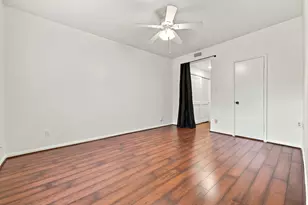 2100 Tanglewilde St, Houston, TX 77063 - Photo 11