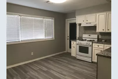 5622 Southbrook Drive, Houston, TX 77033 - Photo 3