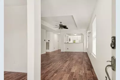 9331 Garfield Park Lane, Houston, TX 77075 - Photo 5