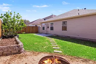 9331 Garfield Park Ln, Houston, TX 77075 - Photo 25