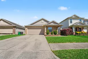 9331 Garfield Park Ln, Houston, TX 77075 - Photo 3