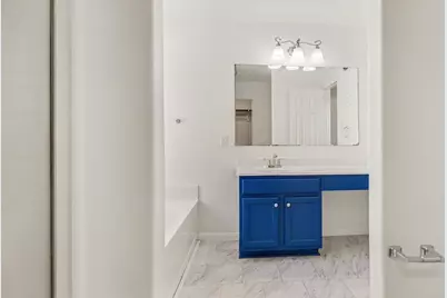 9331 Garfield Park Lane, Houston, TX 77075 - Photo 17